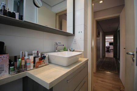 Apartamento à venda com 112m², 3 quartos e 1 vagaBanheiro da Suíte 1