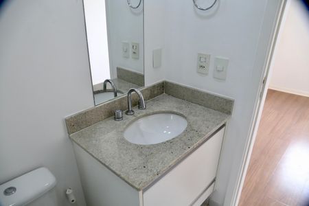 Apartamento para alugar com 90m², 2 quartos e 2 vagasBanheiro