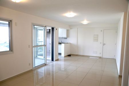 Apartamento para alugar com 90m², 2 quartos e 2 vagasSala