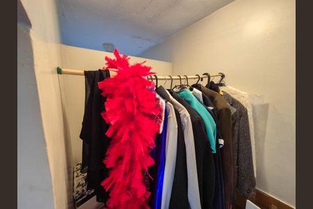 Casa para alugar com 450m², 4 quartos e 6 vagas