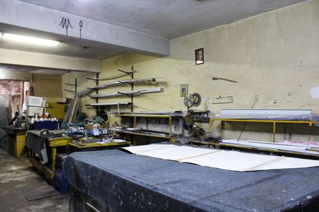 Casa para alugar com 450m², 4 quartos e 6 vagas