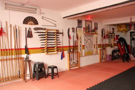 Casa para alugar com 450m², 4 quartos e 6 vagas