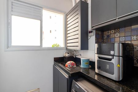 Apartamento à venda com 60m², 2 quartos e 1 vagaÁrea de Serviço