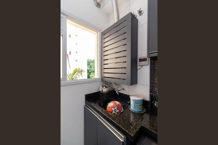 Apartamento à venda com 60m², 2 quartos e 1 vagaÁrea de Serviço
