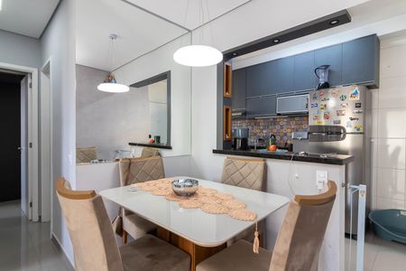 Apartamento à venda com 60m², 2 quartos e 1 vagaSala de Jantar