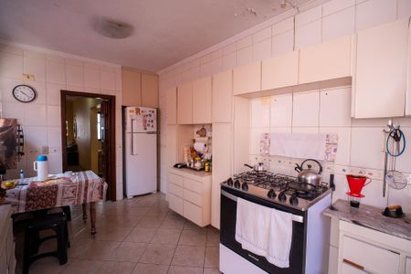 Casa à venda com 164m², 3 quartos e 2 vagasCozinha