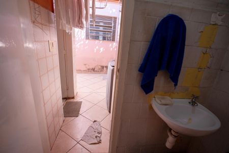 Casa à venda com 164m², 3 quartos e 2 vagasBanheiro Edícula