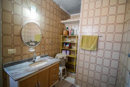 Casa à venda com 164m², 3 quartos e 2 vagasBanheiro Suíte