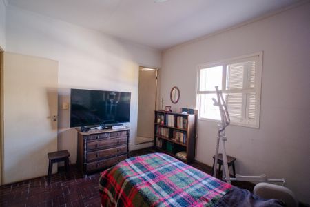 Casa à venda com 164m², 3 quartos e 2 vagasSuíte