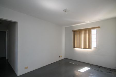 Sala de apartamento para alugar com 3 quartos, 70m² em Jardim Rio das Pedras, Cotia