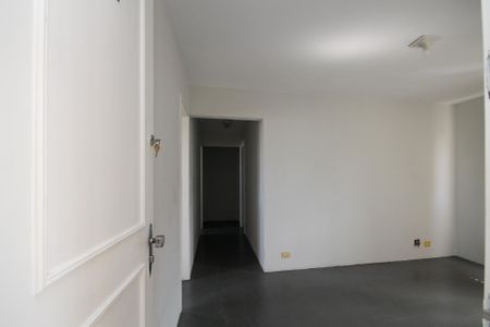 Entrada de apartamento para alugar com 3 quartos, 70m² em Jardim Rio das Pedras, Cotia
