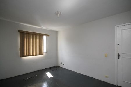 Sala de apartamento para alugar com 3 quartos, 70m² em Jardim Rio das Pedras, Cotia