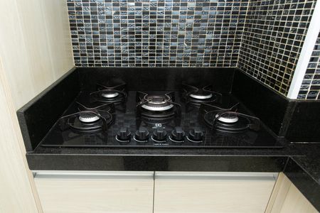 Apartamento à venda com 51m², 2 quartos e 1 vaga Apartamento à venda com 51m², 2 quartos e 1 vagaCozinha - Cooktop