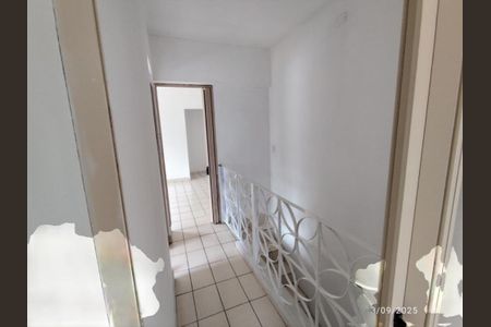 Foto 15 de casa de condomínio à venda com 3 quartos, 165m² em Vila Jacuí, São Paulo