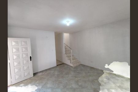 Foto 04 de casa de condomínio à venda com 3 quartos, 165m² em Vila Jacuí, São Paulo