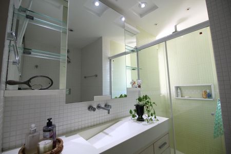 Apartamento à venda com 147m², 4 quartos e 1 vagaBanheiro Social