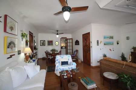 Apartamento à venda com 147m², 4 quartos e 1 vagaSala