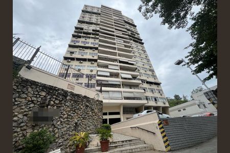 Apartamento à venda com 147m², 4 quartos e 1 vagaFachada