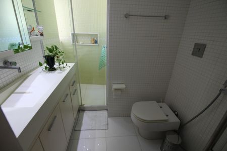 Apartamento à venda com 147m², 4 quartos e 1 vagaBanheiro Social