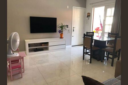 Apartamento para alugar com 56m², 2 quartos e 1 vaga Apartamento para alugar com 56m², 2 quartos e 1 vagaSala