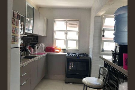 Apartamento para alugar com 56m², 2 quartos e 1 vaga Apartamento para alugar com 56m², 2 quartos e 1 vagaCozinha