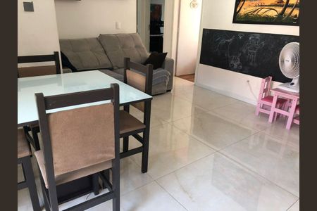 Apartamento para alugar com 56m², 2 quartos e 1 vaga Apartamento para alugar com 56m², 2 quartos e 1 vagaSala de jantar