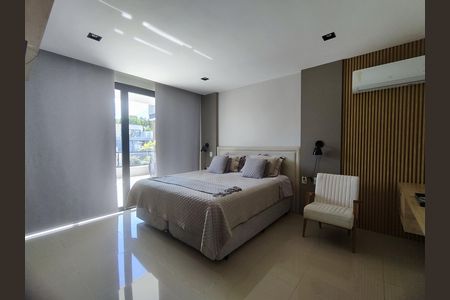 Casa de condomínio à venda com 372m², 3 quartos e 2 vagas Casa de condomínio à venda com 372m², 3 quartos e 2 vagasSuíte 1
