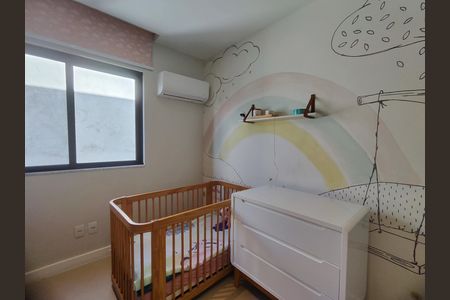 Casa de condomínio à venda com 372m², 3 quartos e 2 vagas Casa de condomínio à venda com 372m², 3 quartos e 2 vagasSuíte 2