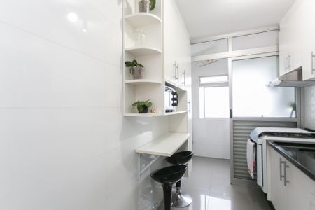 Apartamento à venda com 60m², 2 quartos e 1 vagaCozinha - Armários