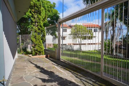 Casa à venda com 610m², 3 quartos e 2 vagasPátio 