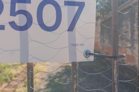 Casa à venda com 67m², 2 quartos e 1 vagaPlaquinha