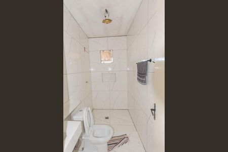 Casa à venda com 67m², 2 quartos e 1 vagaBanheiro