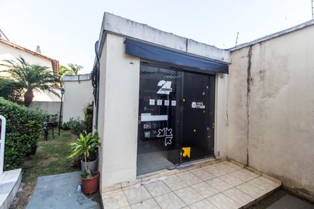 Apartamento para alugar com 70m², 2 quartos e 2 vagasMercado