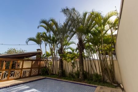 Apartamento para alugar com 70m², 2 quartos e 2 vagasPiscina