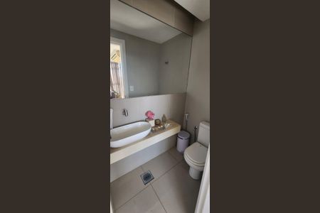 Apartamento à venda com 320m², 4 quartos e 4 vagasBanheiro