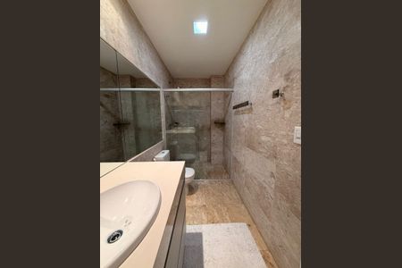 Apartamento à venda com 320m², 4 quartos e 4 vagasBanheiro