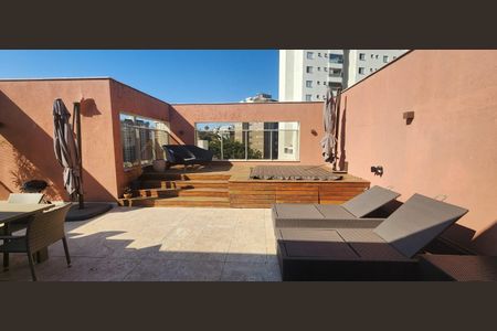 Apartamento à venda com 320m², 4 quartos e 4 vagasÁrea externa