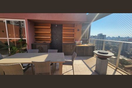 Apartamento à venda com 320m², 4 quartos e 4 vagasÁrea externa