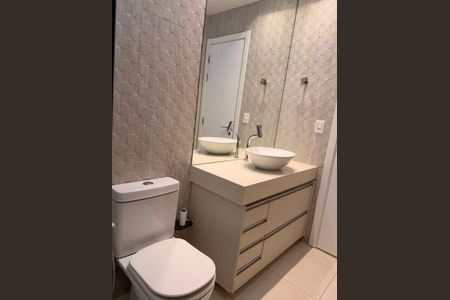 Apartamento à venda com 320m², 4 quartos e 4 vagasBanheiro