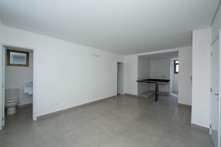 Apartamento à venda com 4 quartos, 90m² em Calafate, Belo Horizonte
