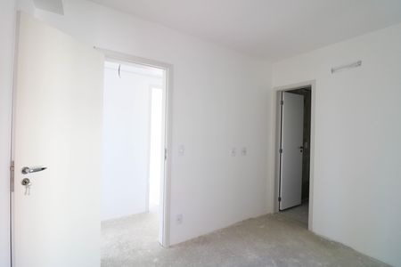 Apartamento à venda com 133m², 3 quartos e 2 vagas Apartamento à venda com 133m², 3 quartos e 2 vagasSuíte 1