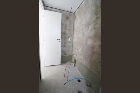 Apartamento à venda com 133m², 3 quartos e 2 vagas Apartamento à venda com 133m², 3 quartos e 2 vagasBanheiro da Suíte 1