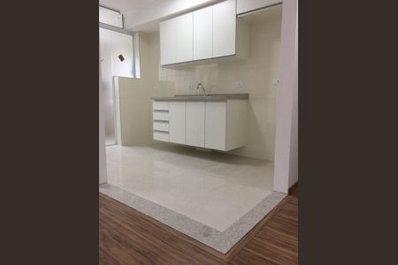 Cozinha de apartamento à venda com 2 quartos, 68m² em RP3 (Regiões de Planejamento), Santo André