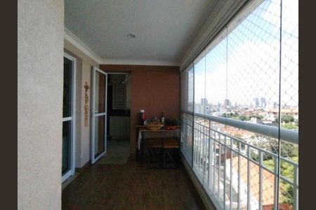 Apartamento à venda com 75m², 3 quartos e 2 vagasVaranda