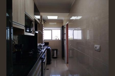 Apartamento à venda com 75m², 3 quartos e 2 vagasCozinha americana