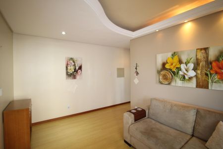 Apartamento para alugar com 2 quartos, 102m² em Jardim Itu, Porto Alegre