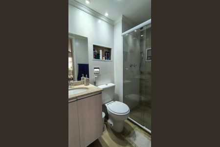 Apartamento à venda com 61m², 2 quartos e 2 vagasBanheiro da Suíte 