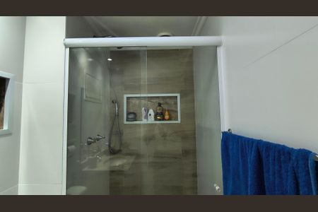 Apartamento à venda com 61m², 2 quartos e 2 vagasBanheiro da Suíte 