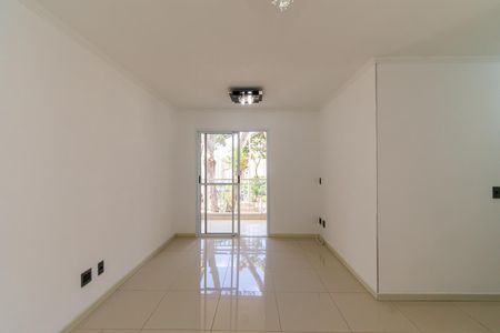 Apartamento à venda com 75m², 3 quartos e 2 vagasSala