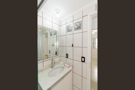 Apartamento à venda com 75m², 3 quartos e 2 vagasBanheiro 2